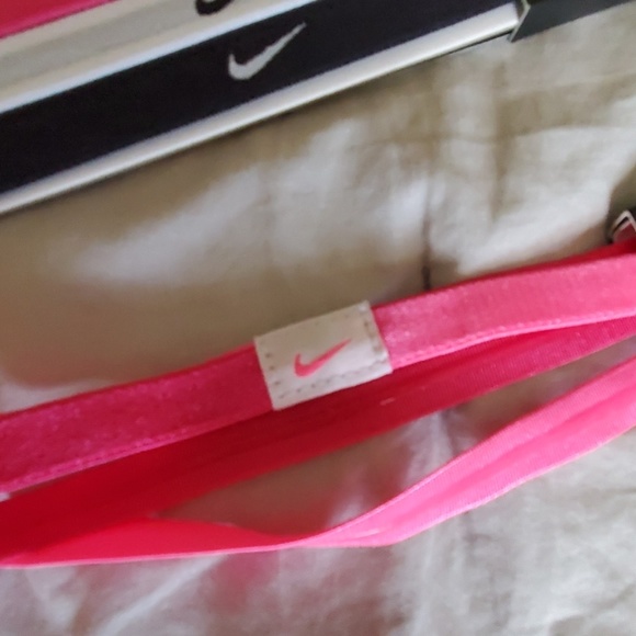 NEW Nike headband bundle - Picture 6 of 8